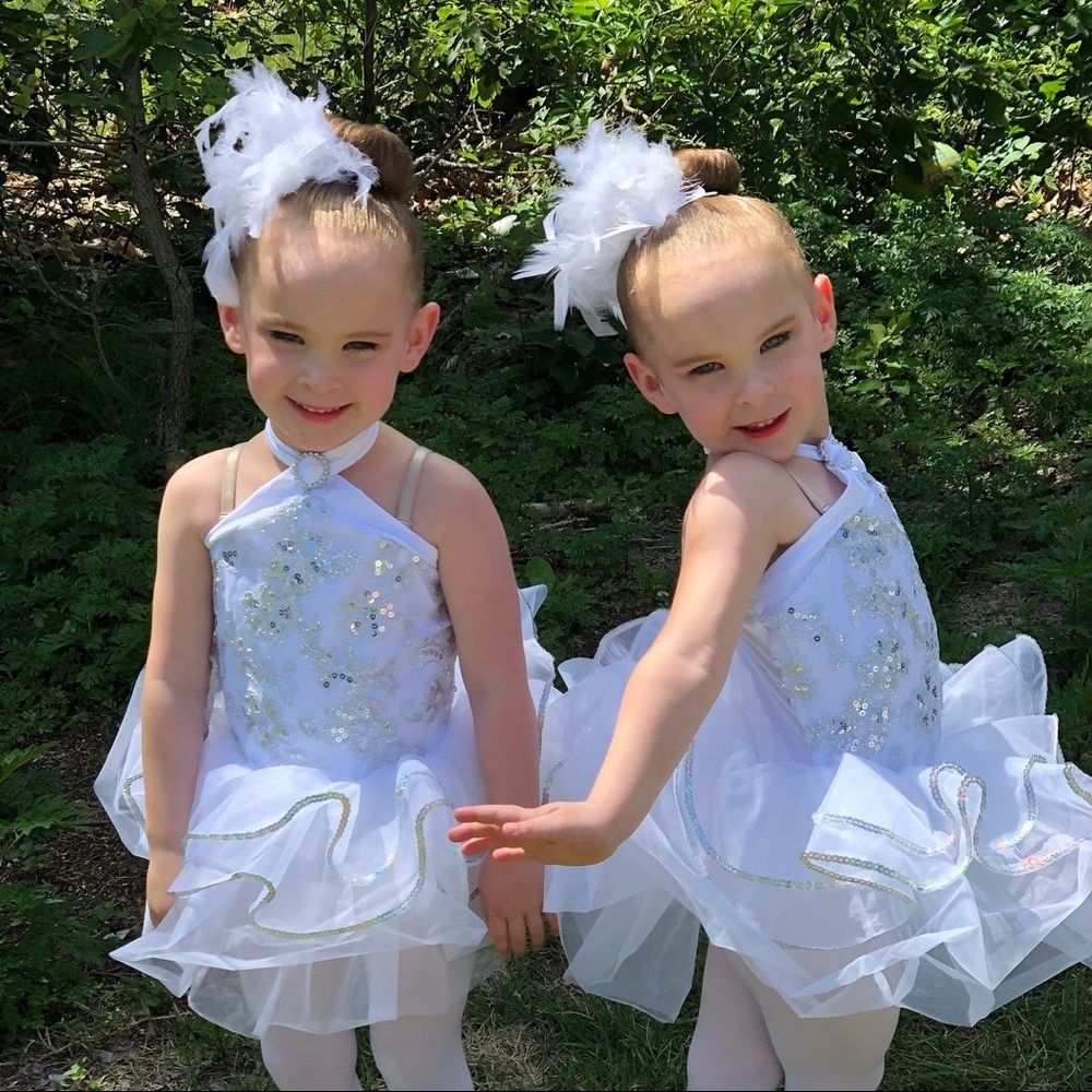 GIRLS WHITE SNOWFLAKE TUTUS, S(or sold separately) - Picture 1 of 8